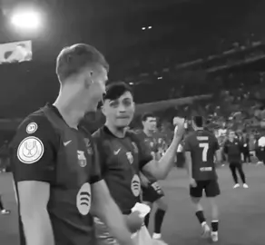 وبتسأل لو حبيتك!؟🌟💙#pedri #fyp #pedrigonzalez 