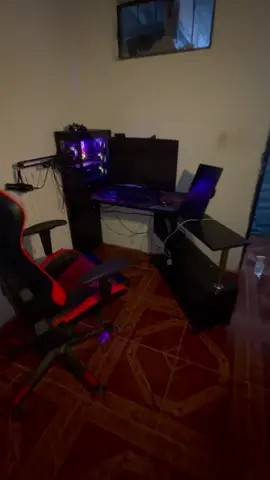 Antes no teníamos nada, por eso lo queremos todo 🙏 #motivation #motivacion #pcgaming #westcol #setup 