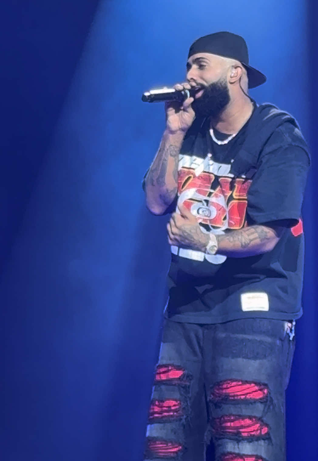Sin Frenos - Eladio Carrión #eladiocarrion #eladio #donkbrn #donkbrnworldtour #concierto 