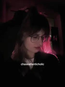 у меня действительно какая-то нездоровая любовь к подобным песням 