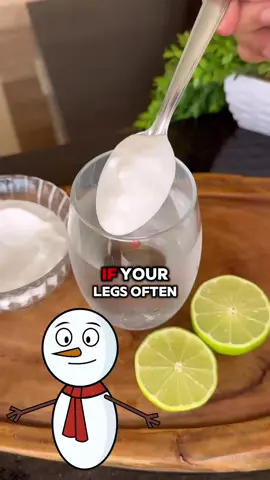 Baking Soda + Lemon Water: Morning Hack for Leg Pain and Better Health #healthtipstiktok #wellnesstips #seniorhealth #detoxdrink #jointpain 