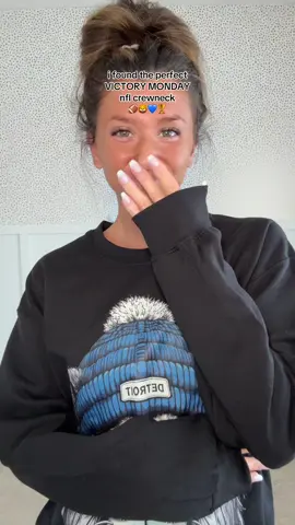 another must have detroit lions crewneck - victory monday edition!! DET girlies this one’s for US!!! flash sale and in stock🦁💙 @Detroit Lions #detroitlions #victorymonday #nfl #gamedayoutfit #ttshop #tiktokshop #tiktokshopcreatorpicks #tiktokshopfinds #nfltiktok 