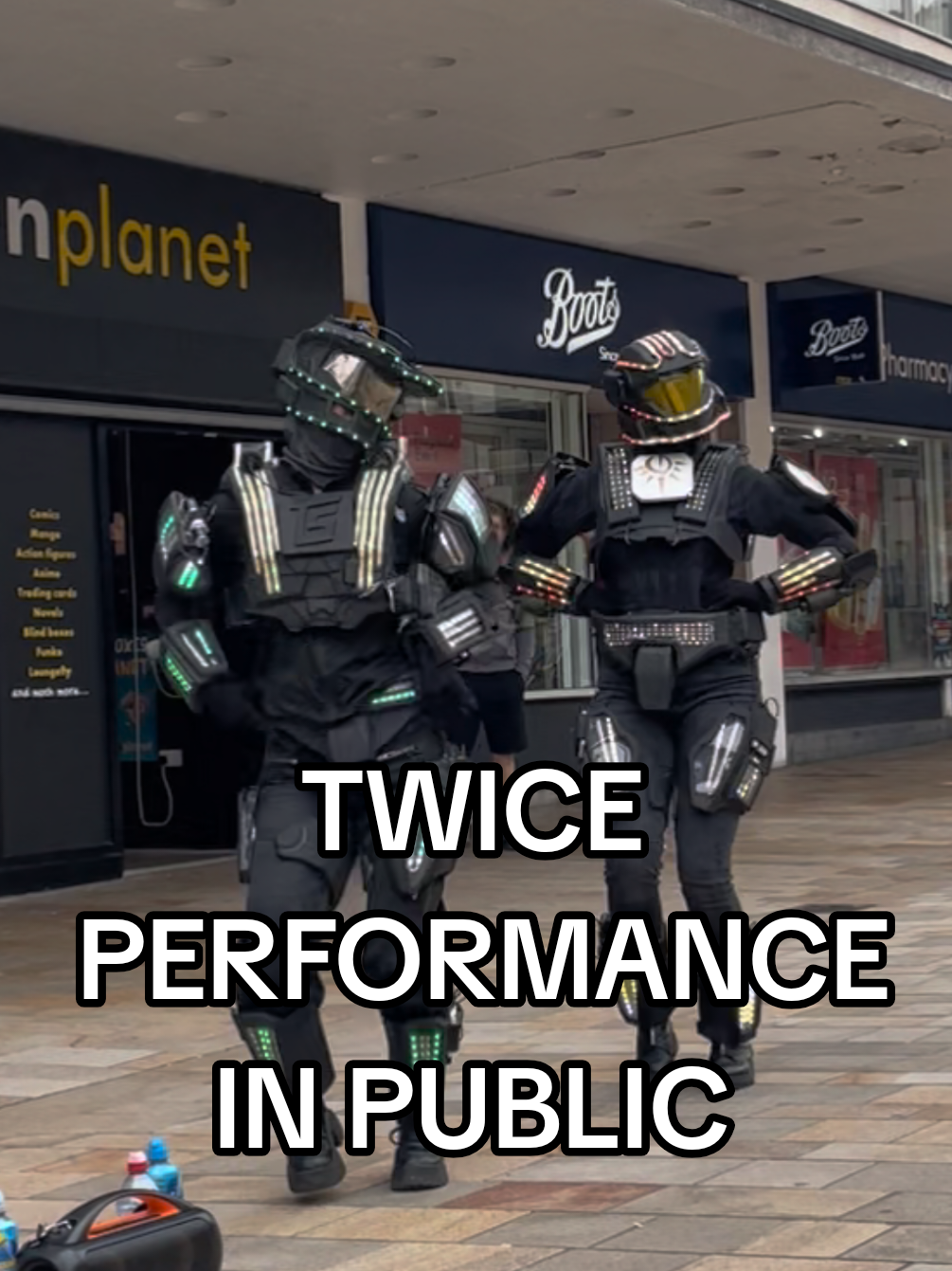 Channelling inner Once energy in public 🔥 #twice #kpopdemonhunters #twice_tiktok_official #kpopdance #twiceonce 