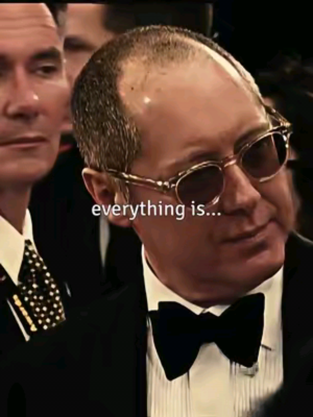 Falling in Love🤍🖤 Cc:my /Hb render  #jamesspader #trendviral #fallinglove #raymondreddington #TheBlacklist 