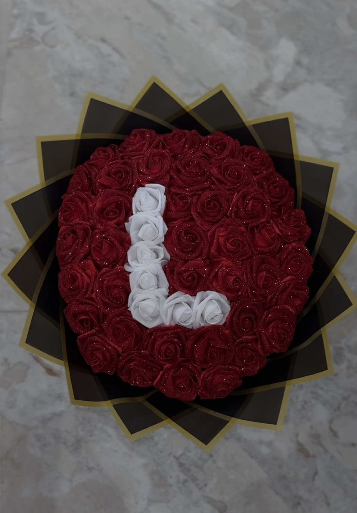 Bouquet lettre L 🌹 #roseseternelles #initiale #lettre #pourtoii 