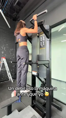 Es broma chat, así no hago las dominadas #gymrat #dominadas #paratii #anahuacqro #gymgirl 