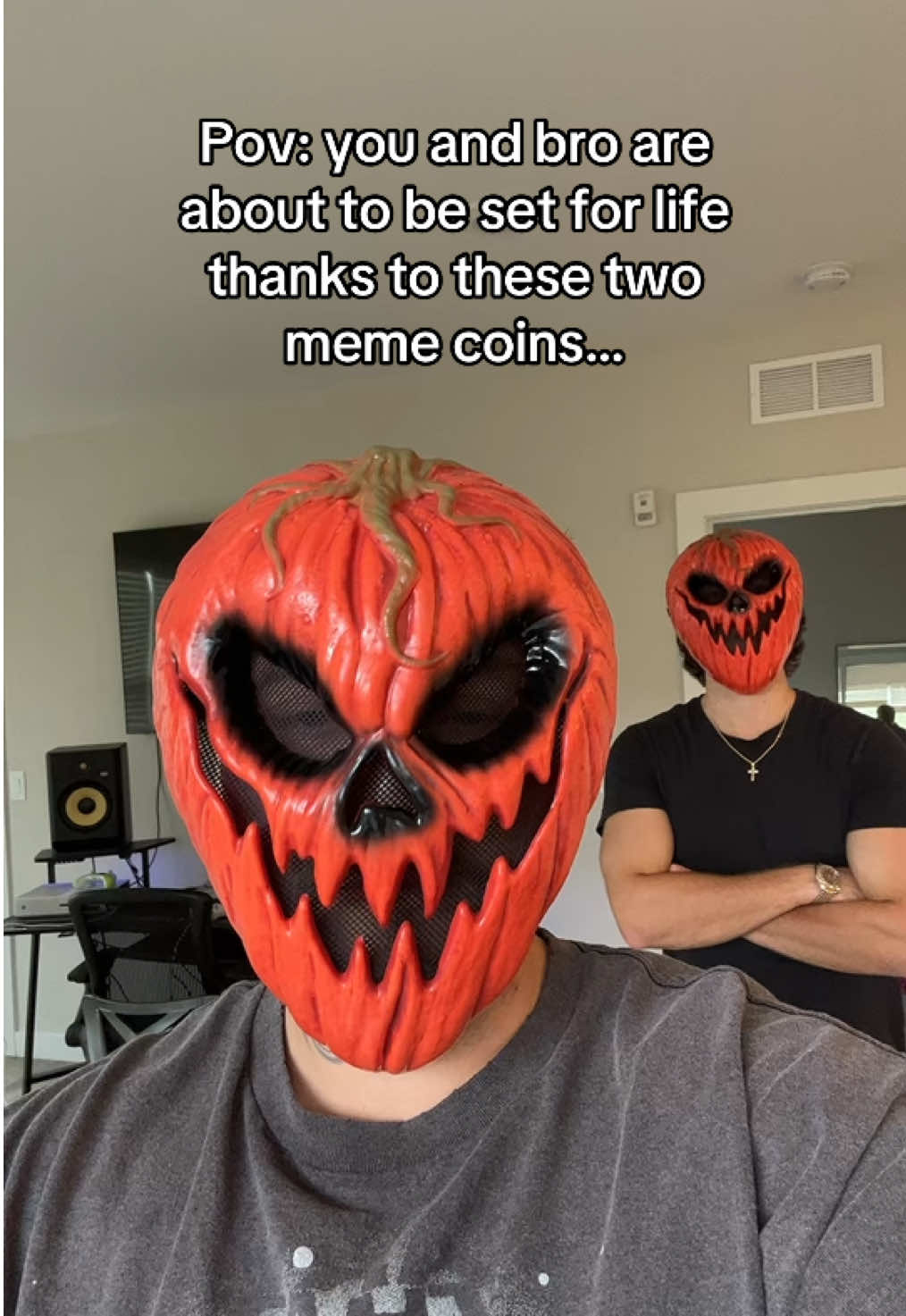 Rizzoween and Haunted House about to go crazy🎃🏚️ #memecoin #memecoins #crypto #cryptocurrency 