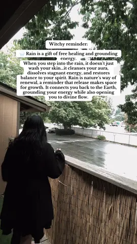 you can tell I’ve been standing in the rain for a minute now ☔️🌧️  #grounding #rain #witchtok #chaoswitch #fyp
