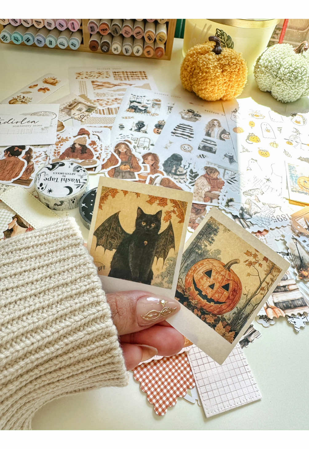 Obsessed with this fall/halloween collection! So many cute goodies 🤩🎃 #fyppp #papeleria #stationeryhaul #paratiiiiiiiiiiiiiiiiiiiiiiiiiiiiiii #stickers 