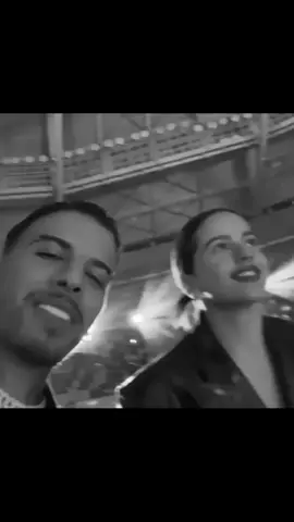 Extraño a esta pareja... #pinchetiktokponmeenparati #nolebajeslacalidadtiktok #videoviral #videoviral #videoviral @TikTok @rauwalejandro 