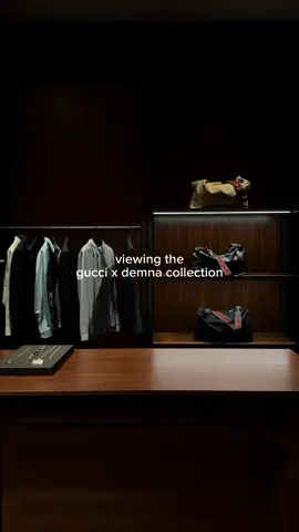 I haven’t stopped thinking about the black jeans…… #gucci #demna #guccidemna 