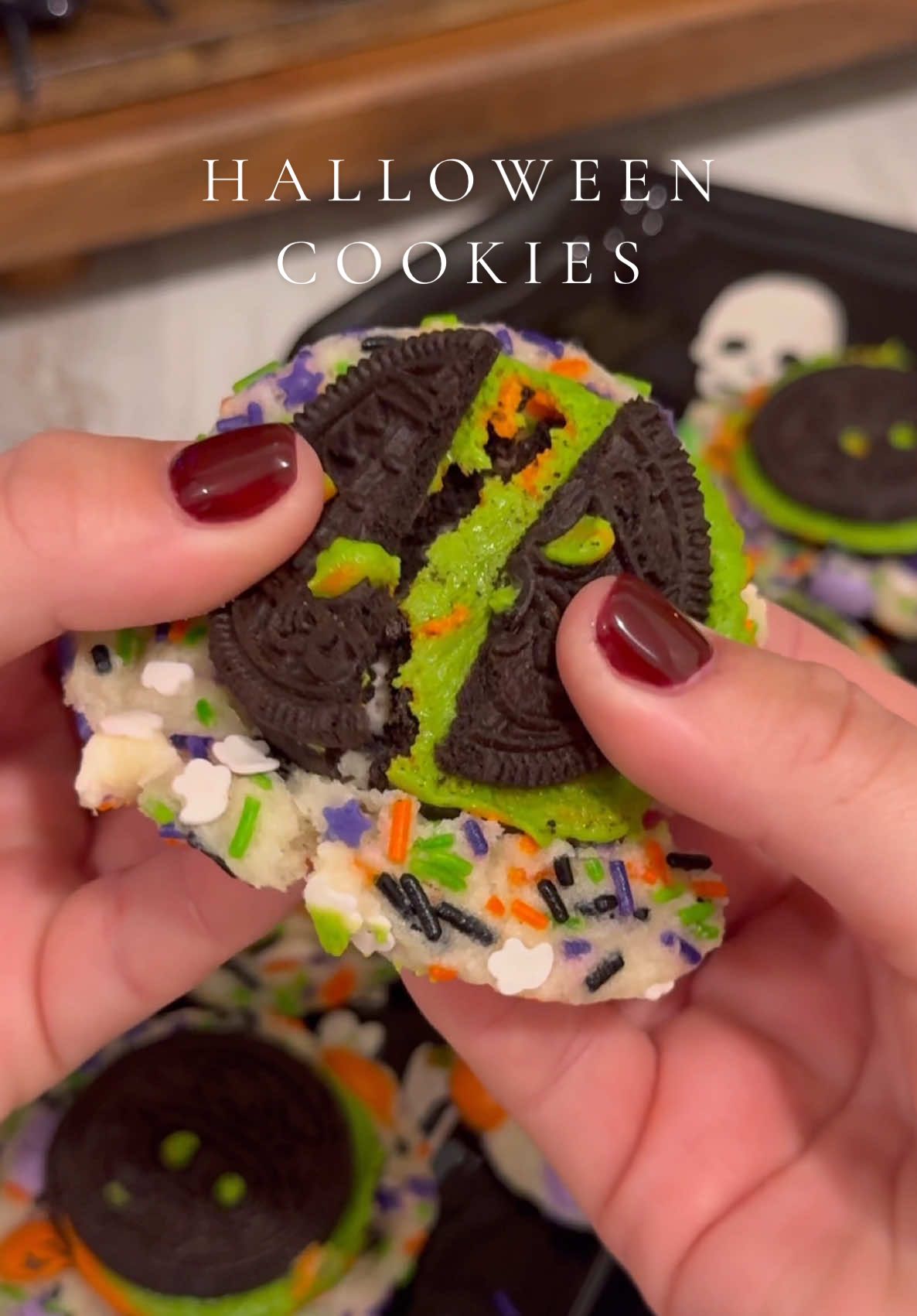 the way the icing oozing out makes the Oreos have little faces 👹🤪 these turned out so cute 👻🍪 #halloween #halloweencookies #cookies #cookierecipe #baking @Walmart @OREO @Fancy Sprinkles® @Pillsbury 