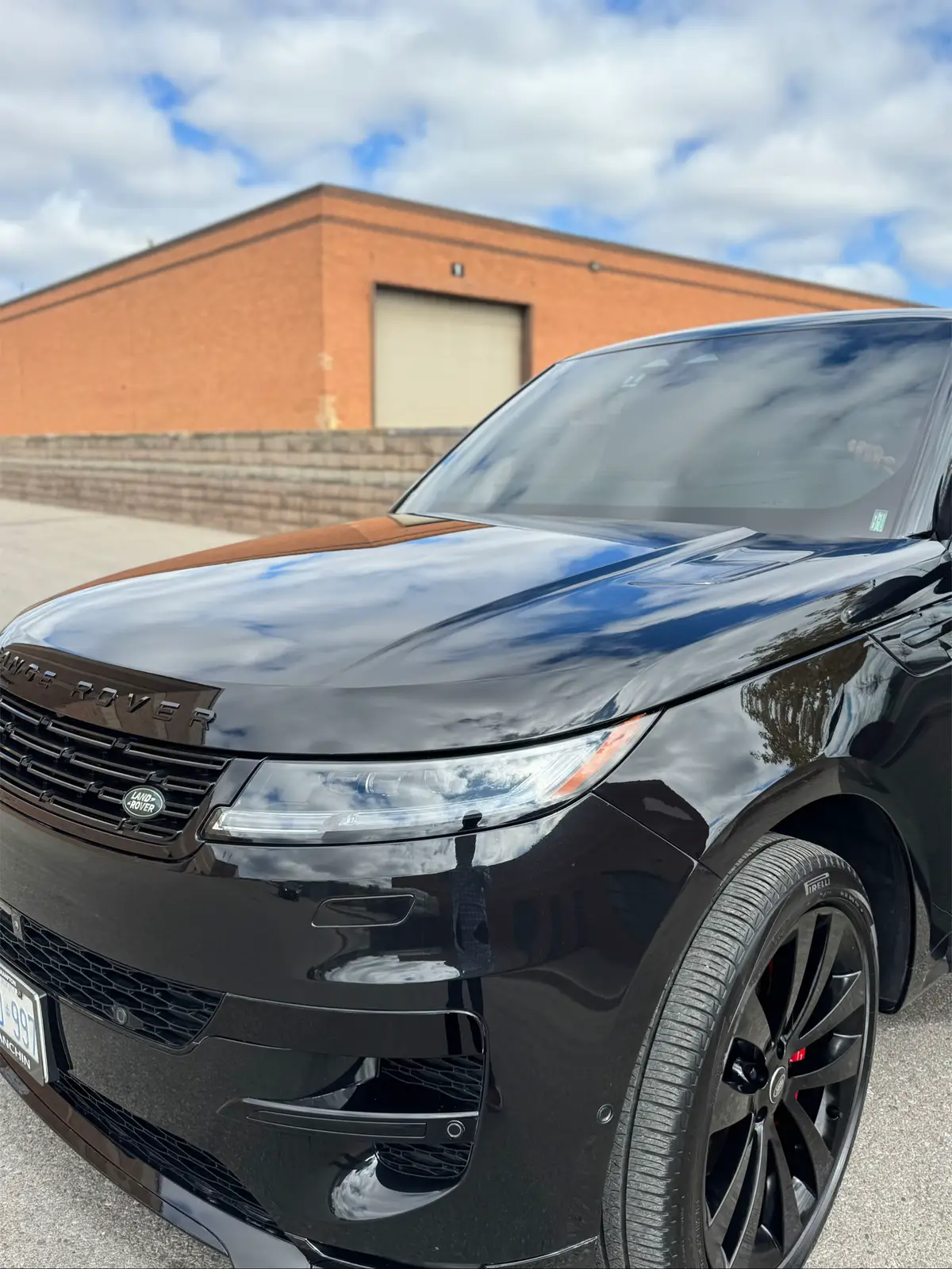 #Rangerover#sudsnsparkledetailerz#trendingvideos#paintcorrection#tiktokviralwmk