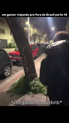 um gamer viajando pra fora do Brasil #xiteyy #viagens #morandosozinho #viagem 