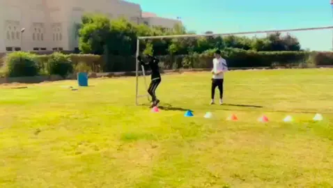 يارب ارزقني القوة والصبر وحقق حلمي بما تحب وترضى، إنك على كل شيء قدير 💪✨ ﴿وَالَّذِينَ جَاهَدُوا فِينَا لَنَهْدِيَنَّهُمْ سُبُلَنَا وَإِنَّ اللَّهَ لَمَعَ الْمُحْسِنِينَ﴾