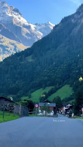 #suisse🇨🇭🇨🇭🇨🇭switzerland #suisse🇨🇭 #fly #pourtoi #foryou 