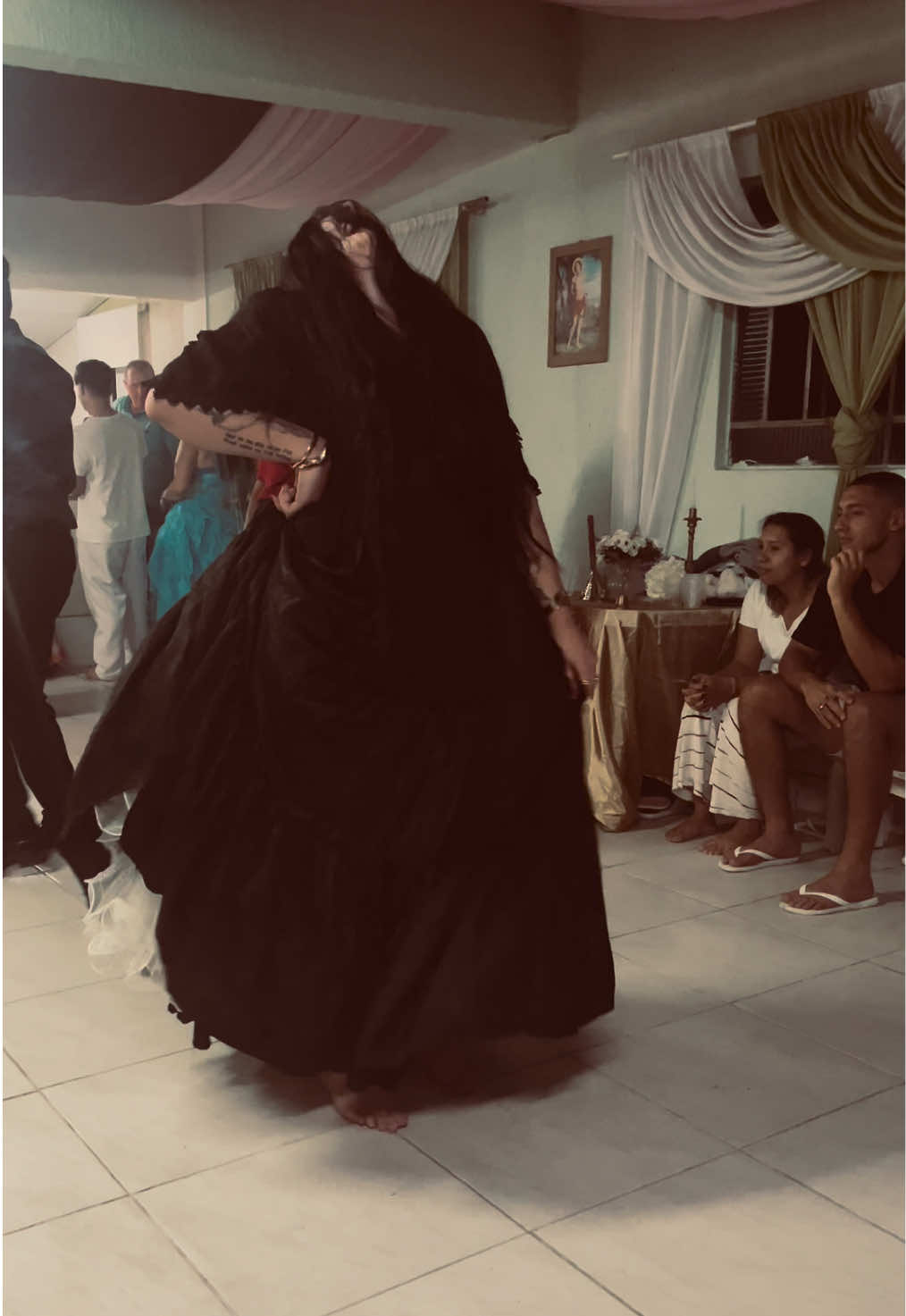 chegada da minha rainha 🌹 #rosacaveira #pombagira #umbanda 