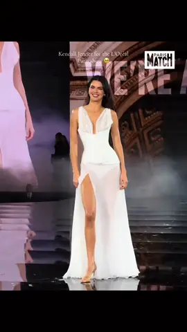 so happy for her!!🫂 #pfw #kendalljenner #lorealparis #fyp #viral 