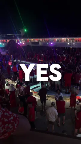 Taking content, adding feeling & personality, thats why we should be #headofyes ✨ oh and thats on a quick turnaround too btw😉 @Virgin Red #contentcreation #2for1 