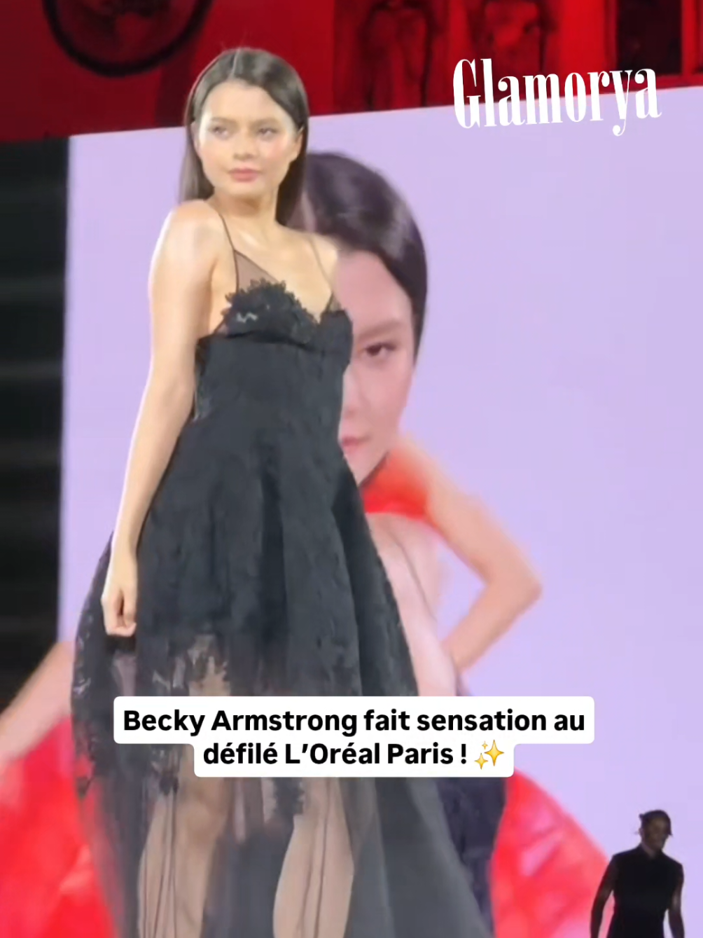 🇬🇧 Becky Armstrong graced today’s L’Oréal Paris show during Paris Fashion Week, joining the brand’s iconic muses on the runway.  🇫🇷 Becky Armstrong a illuminé le défilé L’Oréal Paris aujourd’hui, aux côtés des égéries emblématiques de la maison.  @beccca  @lorealparis  #beccca #beckyarmstrong #fashionweek #lorealparis #parisfashionweek 