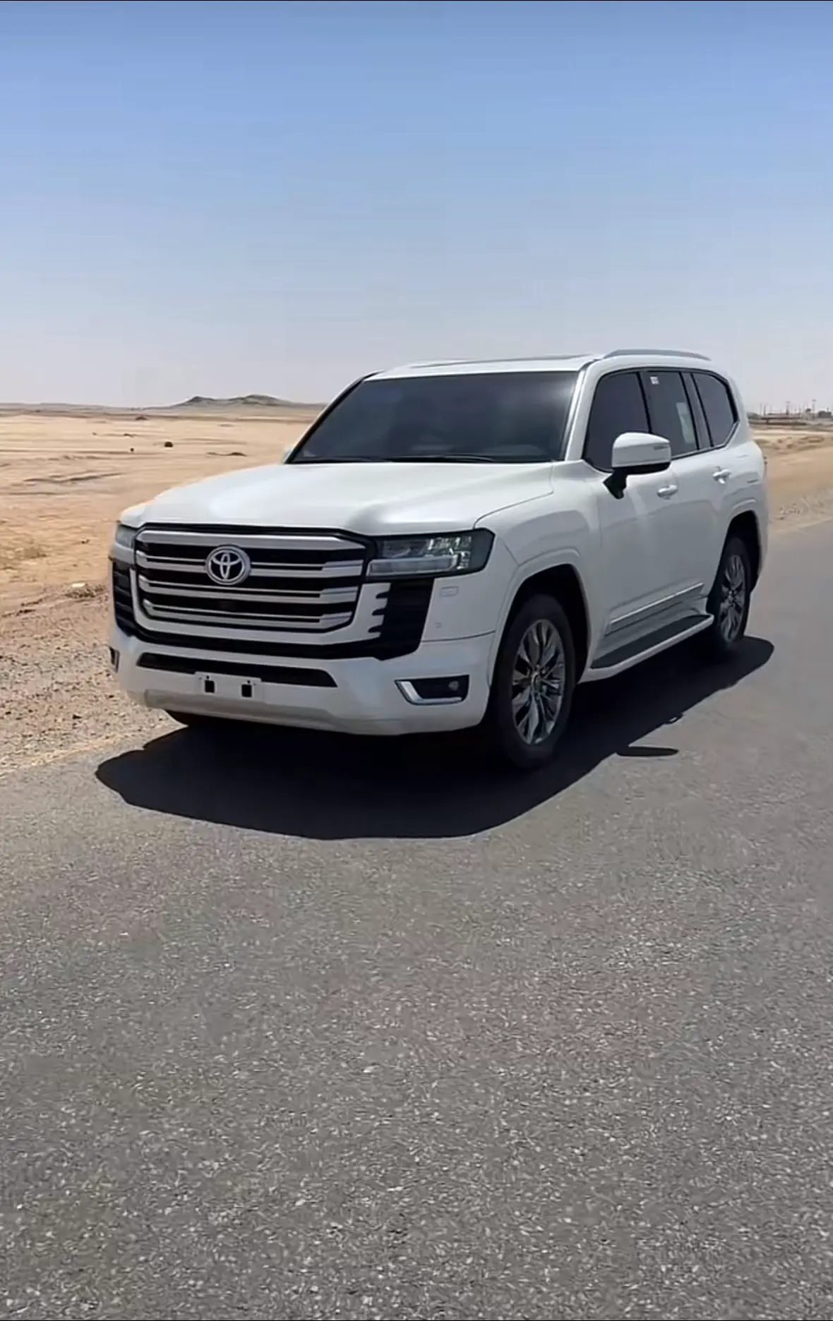 #مالي_خلق_احط_هاشتاقات 