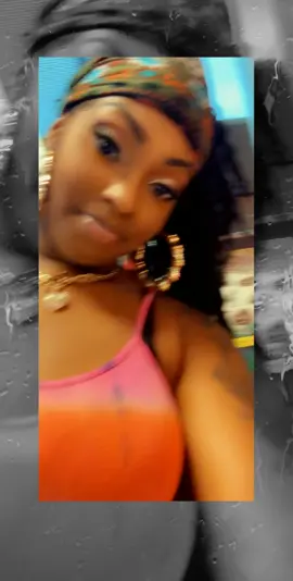 When they taking too long with the food 😂😂😂😂 ready to gtfoh😭
