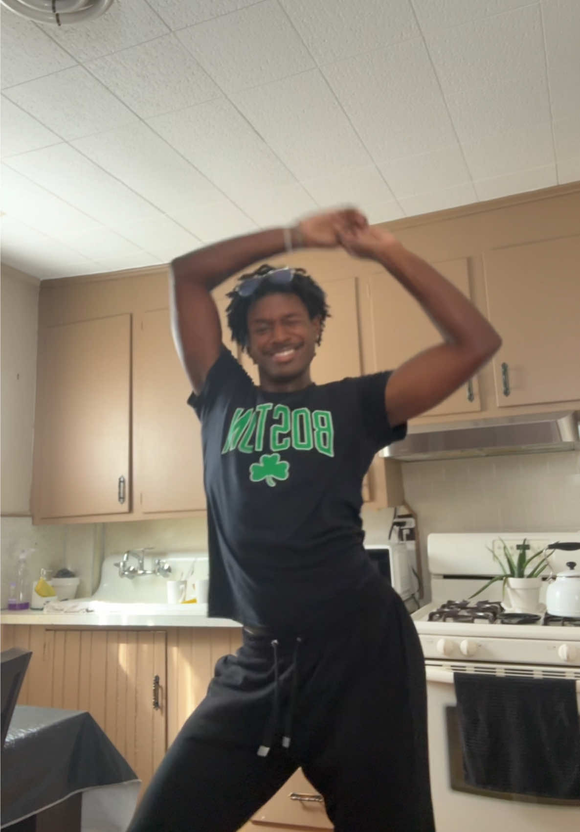 yall outdoing me in my own dance…i gotta step it up #dance 