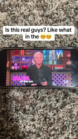 Thanks to the person who pointed this out! I would have never known that this was talked about 😂😂😂 #whatthe #breastfeeding #MomsofTikTok #youngmom 