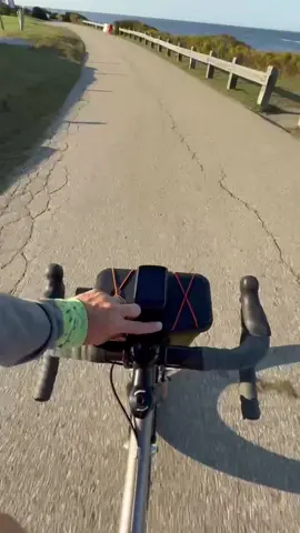 Original bar with some great views!! 🚵🕶️😎 #RouteWerks #handlebarbag #fyp #cycling #supportsmallbusiness 