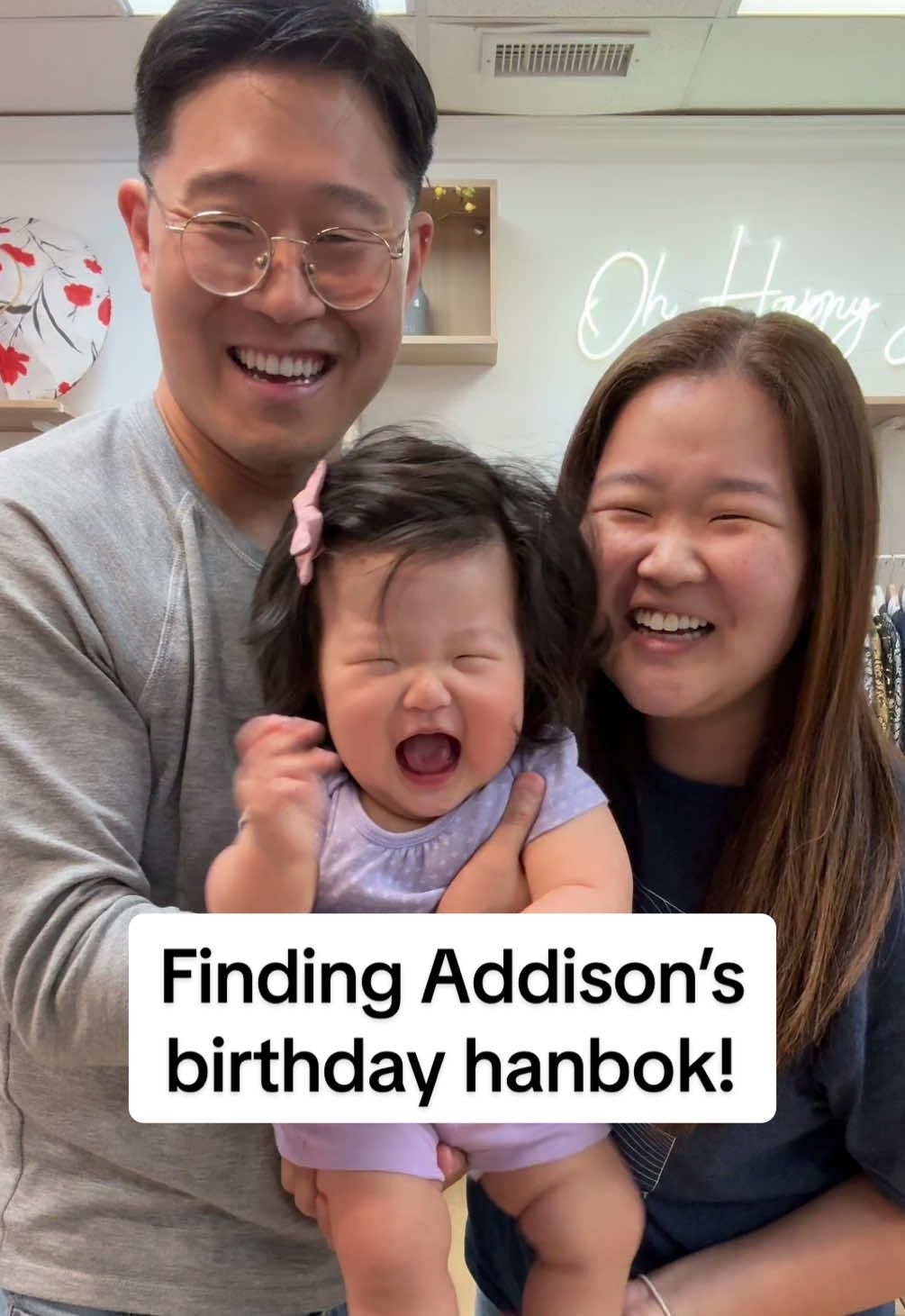 All your hanbok & events dream come true at “Oh Happy Day” in Glenview IL! ✨