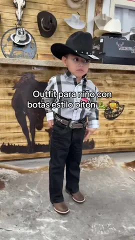 Outfit completo para nino vaquero. Camisa, pantalon, cinto, botas, y texana para tu bebe - #westernfashion #kidcowboy #vaquerito #bebevaquero #westernwear 