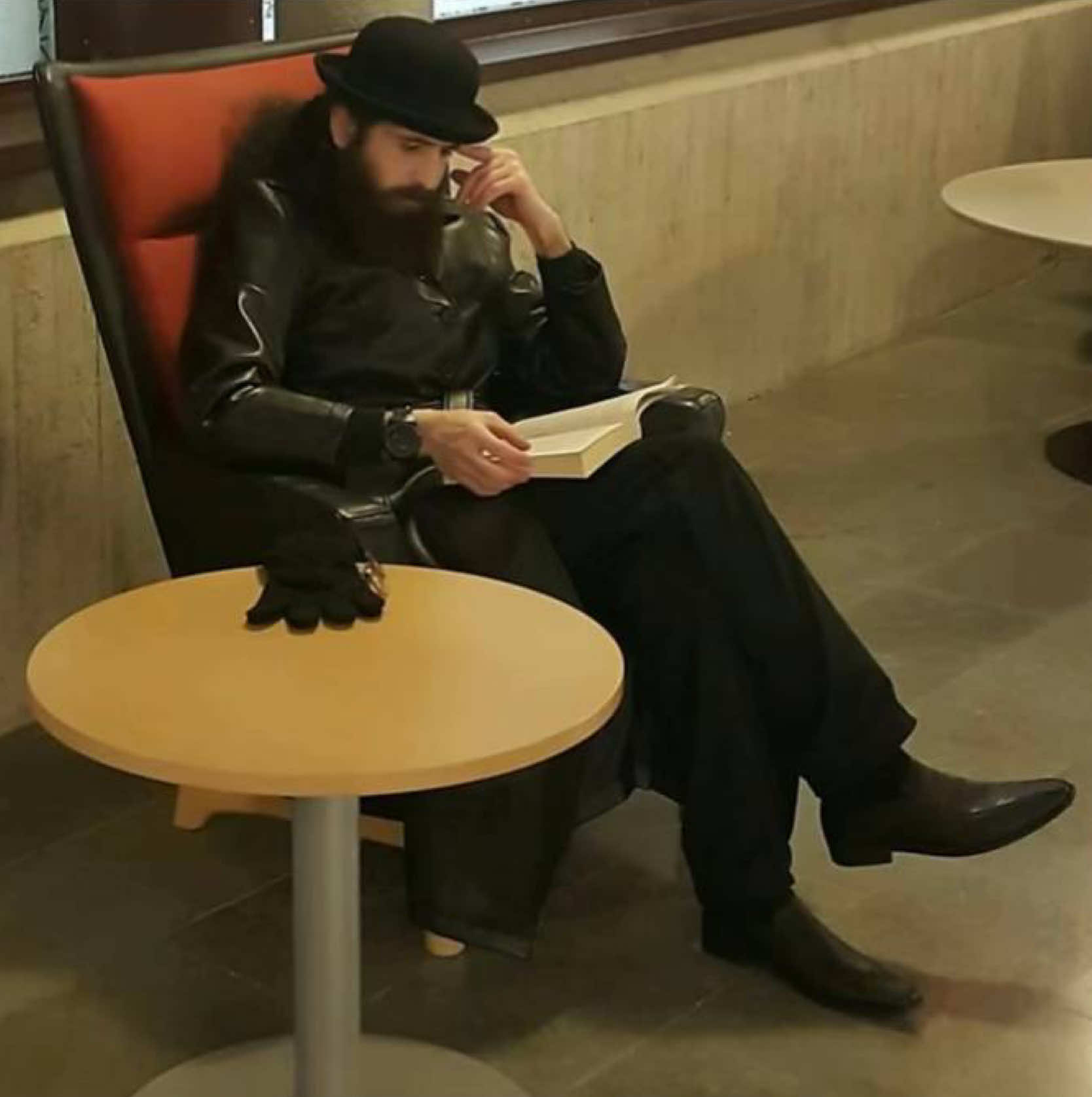 هل وصلت ؟#فلسفة #ديفد_رجل_الكهف #الألحاد #ديفد #الإسلام 