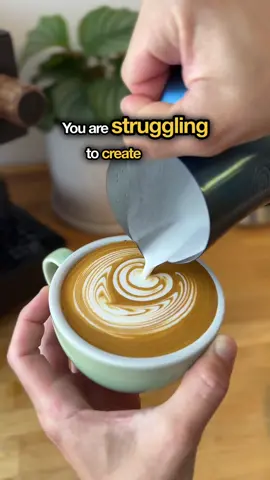 Save this video 👇 Your tulip keeps turning into one big blob? Try this trick — start a bit higher, pull back, lower the spout, and wiggle in place. Even a light wiggle can help spread the lines out nicely. 🔁 Save this and try it in your next pour! #latteart #baristalife #baristadaily #specialtycoffee