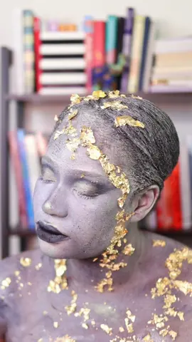 This sound has been stuck in my head for DAYSSSS #31daysofhalloweenmakeup #31daysofhalloween #stonemakeup #statuemakeup 