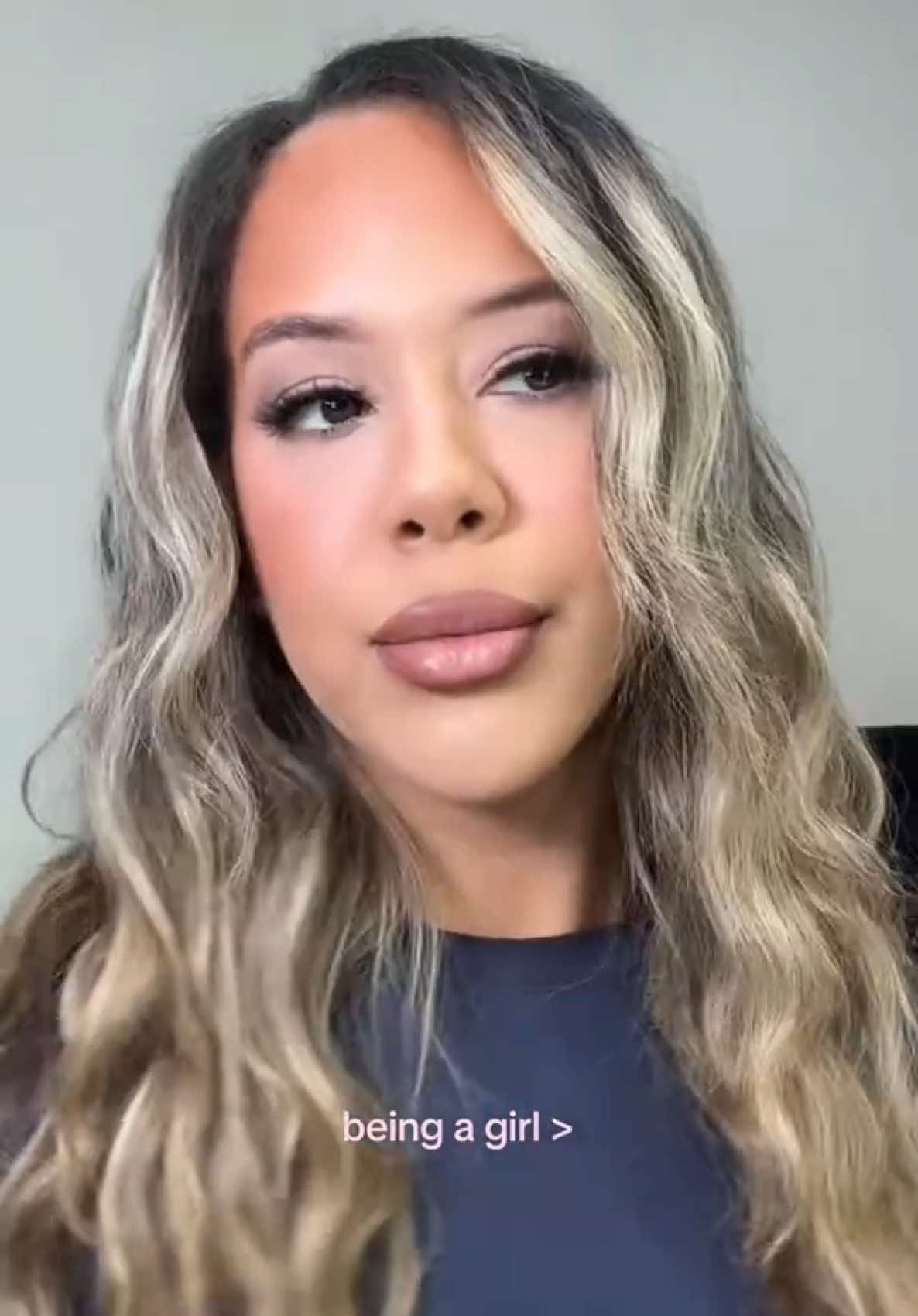 🌸