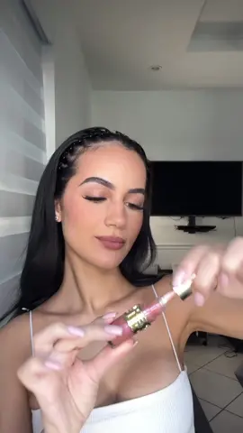 Limited edition shimmer lip collection! from my first PR package ever to now.. thank you @YSL Beauty still feels so special every time 🤍 #giftedbyyslbeauty #yslbeautyshimmerlip