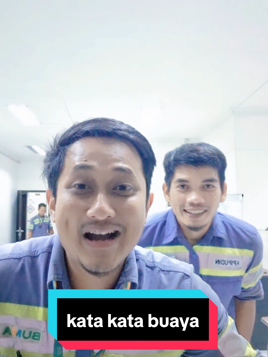 masih dengan misi yang sama..menyelamatkan generasi muda dari buaya darat😎 @mang.apip8  #anaktambang #duniatambang #tambanghits #tambangkeras