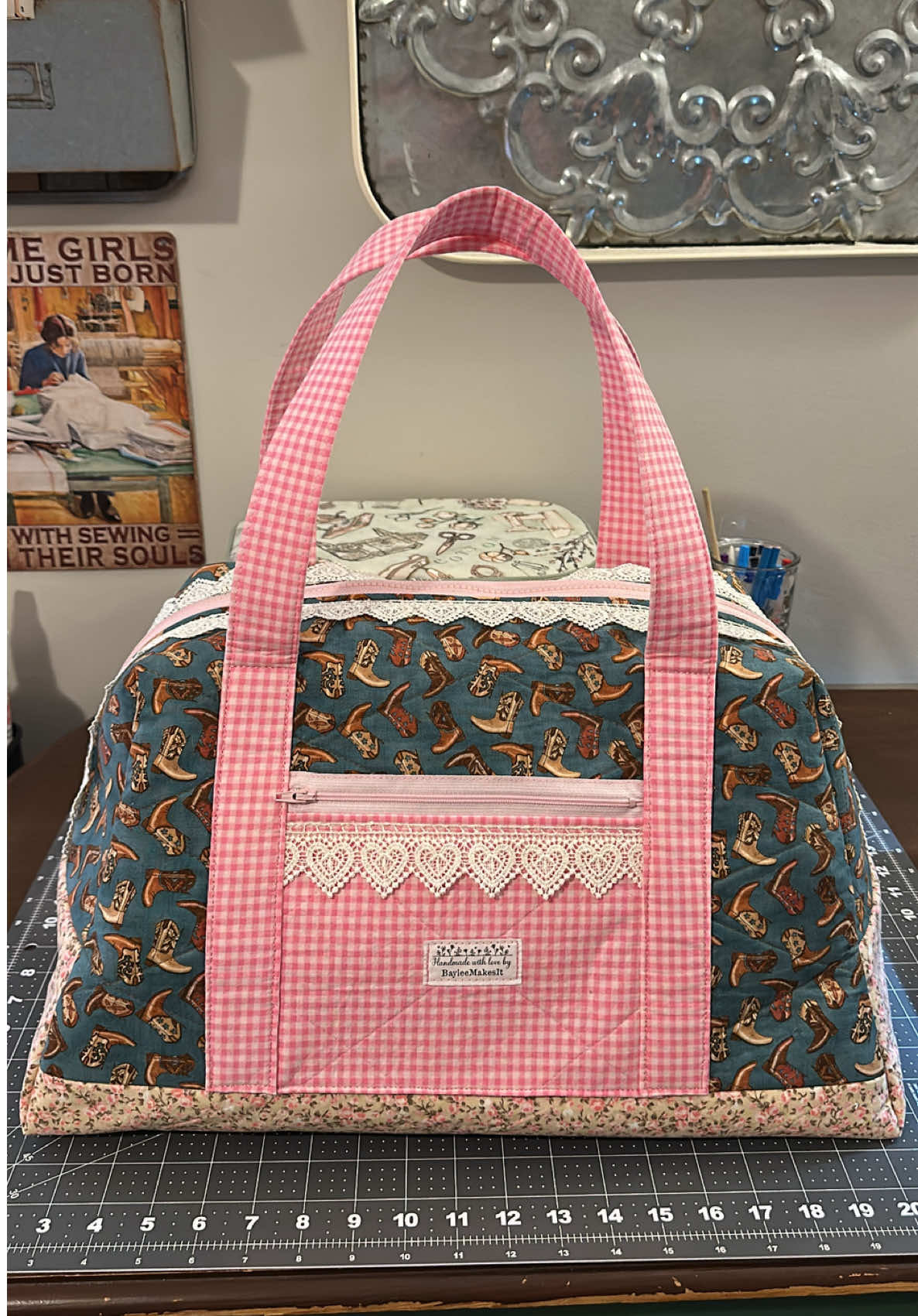 Cowboy lady 🎀🤠🩷🌷👢🪡🧵 #sewing #handmade #SmallBusiness #bayleemakesit #fypシ 
