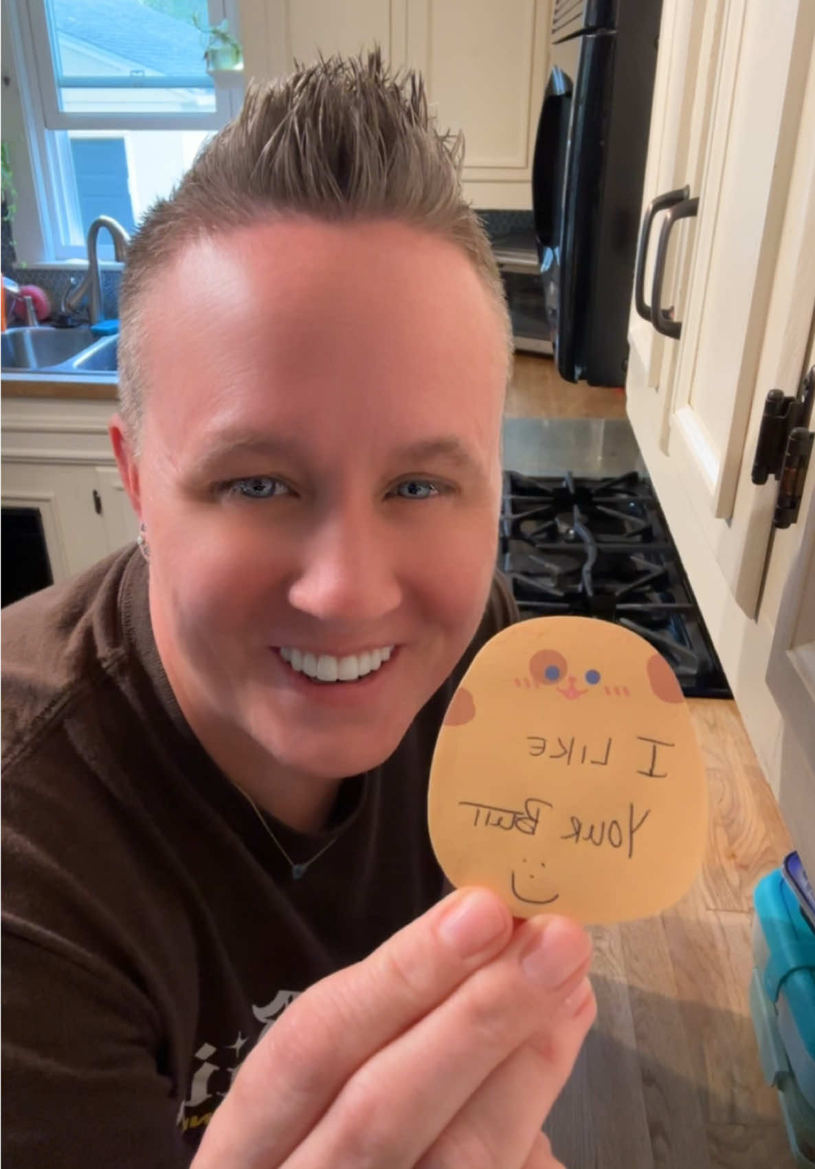 Pack my girl’s lunch with me! Am I the only one that likes to cook enough food to ensure we have lunch the next day? Is that normal? #masclesbiansoftiktok #packlunch #cookwithme #easymeals #LanguageLearning 