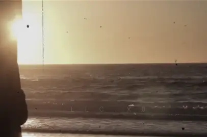 وأحطَك بين حزني وراحَة ألبال .  #viral #fyp #fyp #علي_رشم 