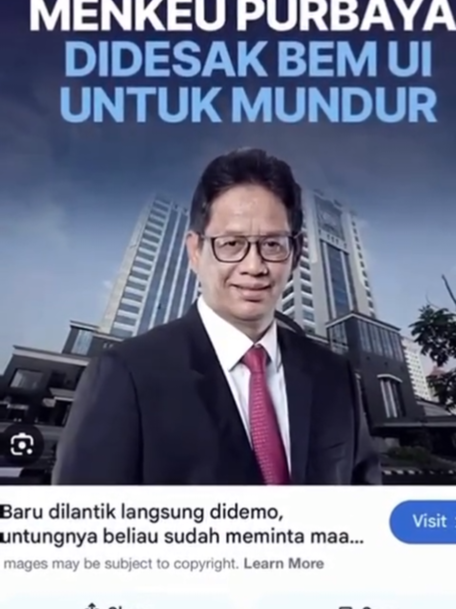 Purbaya Yudhi Sadewa, pengganti Sri Mulyani Indrawati yang baru saja dilantik sebagai Menteri Keuangan menanggapi 17+8 tuntutan rakyat, sesaat satu hari setelah pelantikan pada Senin, 8 September 2025. Dirinya mengaku belum mempelajari tuntutan itu dan beranggap bahwa tuntutan tersebut mungkin datang dari sebagian kecil rakyat. Tentu, hal ini mendapatkan respon dari masyarakat. Salah satunya, Ketua BEM UI Atan Zayyid Sulthan Rahman pada Selasa, 9 September 2025 dalam aksi di depan DPR. Akhirnya, Purbaya meminta maaf atas kekeliruan dalam tanggapannya. Dirinya mengatakan kekeliruan ini merupakan pembelajaran baginya. Media diolah dari @stockwise.id dan @tempodotco #ekonomi2025 #economic #fyp #ekonomi #komunitasekonommudaindonesia 