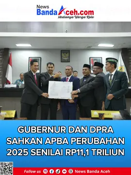 DPRA bersama Gubernur Aceh menyetujui dan mengesahkan Rancangan Qanun tentang Perubahan APBA Tahun Anggaran 2025 menjadi APBA-P 2025. Pengesahan dilakukan melalui Rapat Paripurna di DPRA, Senin, 29 September 2025. Postur APBA-P yang disahkan tercatat sebesar  Rp11,1 triliun,  dengan rincian pendapatan Rp10,6 triliun, belanja Rp11,1 triliun dan defisit sebesar Rp472 miliar lebih. Gubernur Aceh, Muzakir Manaf menyampaikan ucapan terima kasih kepada pimpinan dan anggota DPR Aceh, khususnya anggota Badan Anggaran yang telah menyampaikan pendapatnya. “Alhamdulillah dengan kerja sama yang baik kita telah menyelesaikan pembahasan Raqan Aceh tentang Perubahan APBA Tahun Anggaran 2025 dengan penuh dinamika dan keharmonisan,” kata pria yang akrab disapa Mualem itu.  Lebih lanjut, Mualem meminta kepada seluruh Kepala SKPA agar pada tahun Anggaran 2025 ini dapat memaksimalkan capaian realisasi APBA sampai dengan 97,6%.  “Kedua, terus bekerja keras, penuh dedikasi dan profesional dalam melayani masyarakat Aceh terutama untuk menurunkan angka kemiskinan dan pengangguran, serta pengendalian inflasi,” kata Mualem.  Selanjutnya, kata Mualem, Pemerintah Aceh juga akan berupaya terus meningkatkan Pendapatan Asli Aceh melalui optimalisasi Pajak Aceh dan Retribusi Aceh. “Mari selalu bersinergi dengan DPR Aceh dan stakeholder terkait dalam pelaksanaan program dan kegiatan Perubahan APBA Tahun Anggaran 2025 tanpa mengabaikan ketentuan peraturan perundang-undangan yang berlaku,” pungkas Mualem. #newsbandaaceh #gubernur #aceh #mualem #apba #perubahan #2025 #fyp 