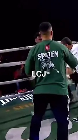 IMAGENS DE NOVO ÂNGULO Mostram o treinador de Wanderlei, Dida, atac4ndo o Popó