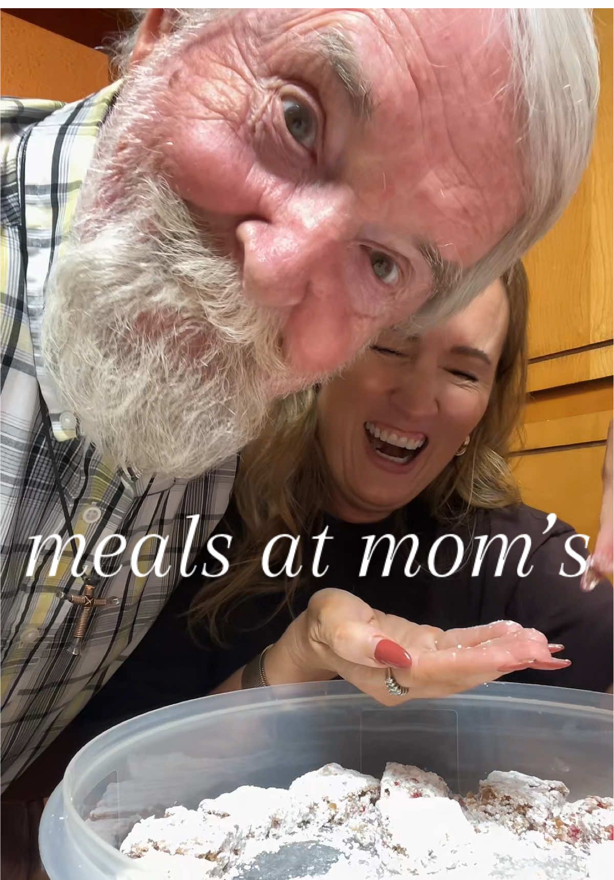 I told mom she better start writing down these recipes!! @Haneline twins @Cory Haneline @Debbie 1955 @Brandon Haneline #familytime #dinner #desserts #eatwithme #Vlog dinner ideas / desserts / family vlog 