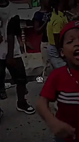 #duet with @• KNG | Malvado #elquenobailanocomebizcocho 