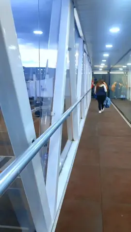 a quien le gusta viajar ✈️ #paratiiiiiiiiiiiiiiiiiiiiiiiiiiiiiii #santacruzdelasierra🇳🇬 #lapaz_bolivia🇧🇴 #cochabamba 