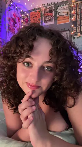 day 4 post break up: needed to feel hot today #sabrinacarpenter #tears #breakup #healing #curlyhair 