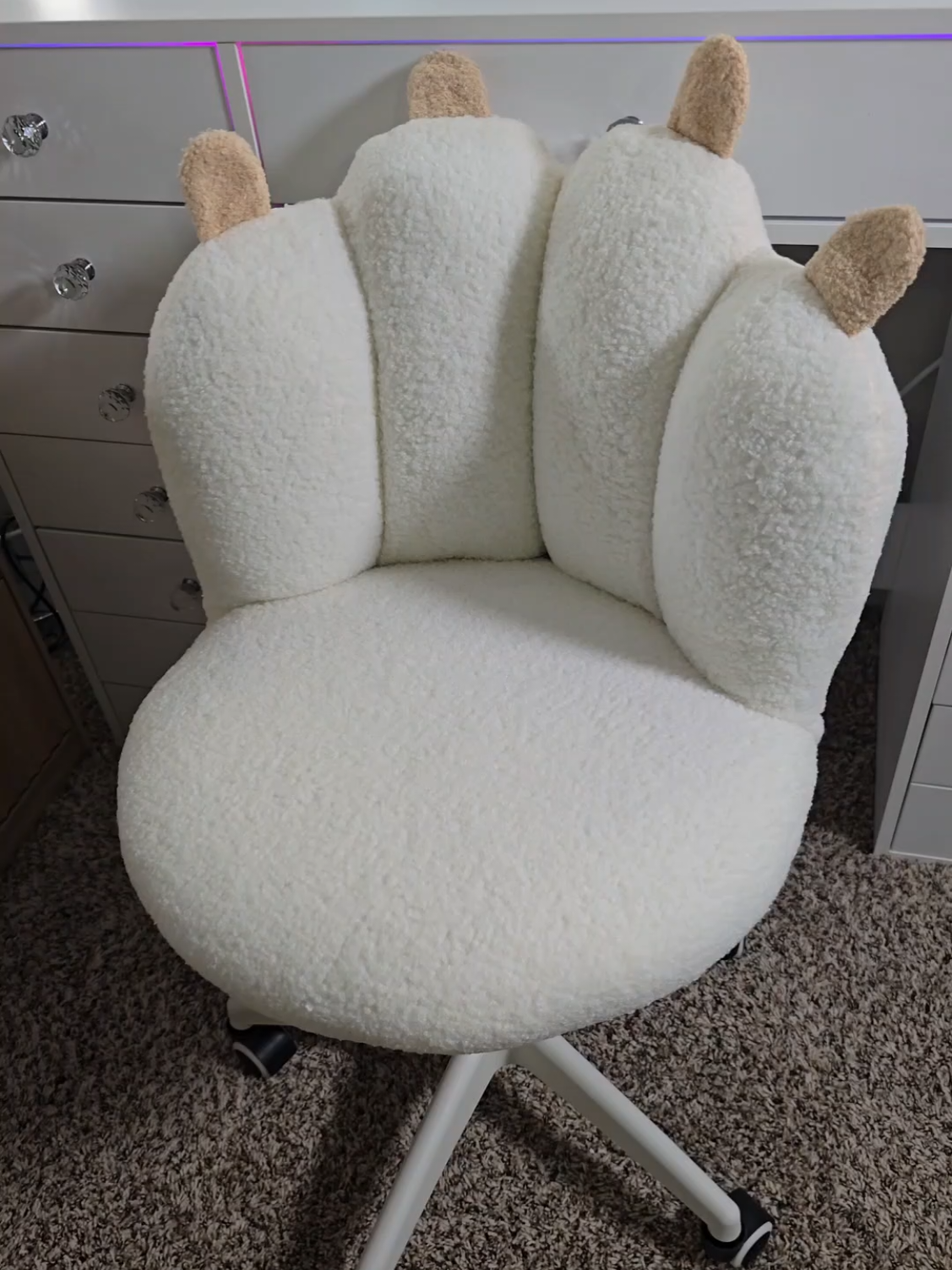 #falldealsforyou #autumnliving #tiktokshopcreatorpicks #silla #chair 