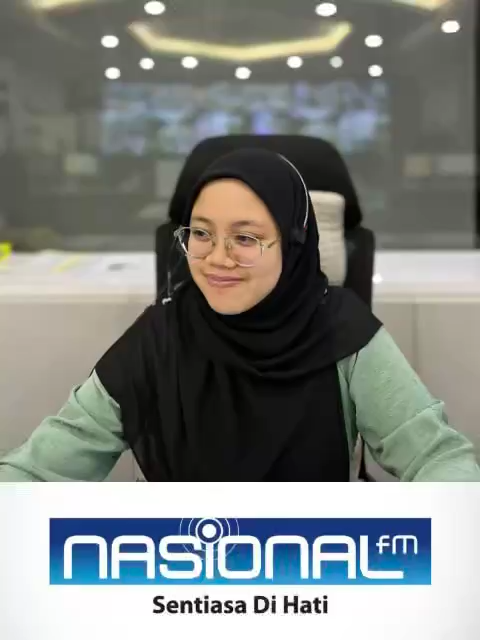 30 September 2025 l 7.30am l Laporan Trafik pagi Selasa di Nasional FM📻 Rakan Pelapor: Cik Siti Fatimah binti Ishak Hubungi HOTLINE kami: 1-800-88-7752 dari 7.00am hingga 10.00pm untuk melaporkan sebarang halangan atau insiden di lebuh raya & untuk mendapatkan info trafik semasa ikuti kami di:  ▶️ Channel LLM Info Trafik: https://whatsapp.com/channel/0029VagWLolLCoWtd0Md6o2P  ▶️ Aplikasi X dan Tiktok: @llmtrafik  ▶️ Facebook: Lembaga Lebuhraya Malaysia  ▶️ Lihat Paparan CCTV Lebuh Raya https://www.llm.gov.my  ▶️ Info Trafik dan paparan cctv terkini: Aplikasi TUJU (muat turun menerusi Google Play atau Apps Store) ▶️ Aduan kerosakan: Aplikasi MYJalan (muat turun menerusi Google Play atau Apps Store)