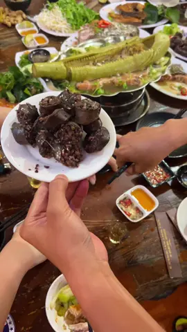 Các anh giống tôi 🤣🤣